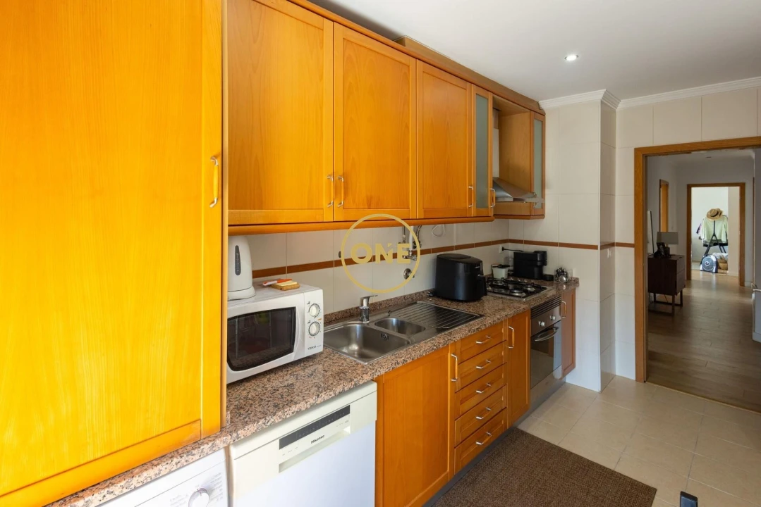 Apartamento T2 para Venda em Odivelas Foto 12
