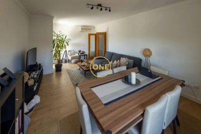 Apartamento T2 para Venda em Odivelas