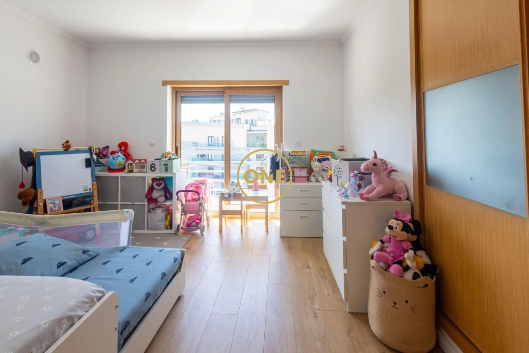 Apartamento T2 para Venda em Odivelas Foto 6