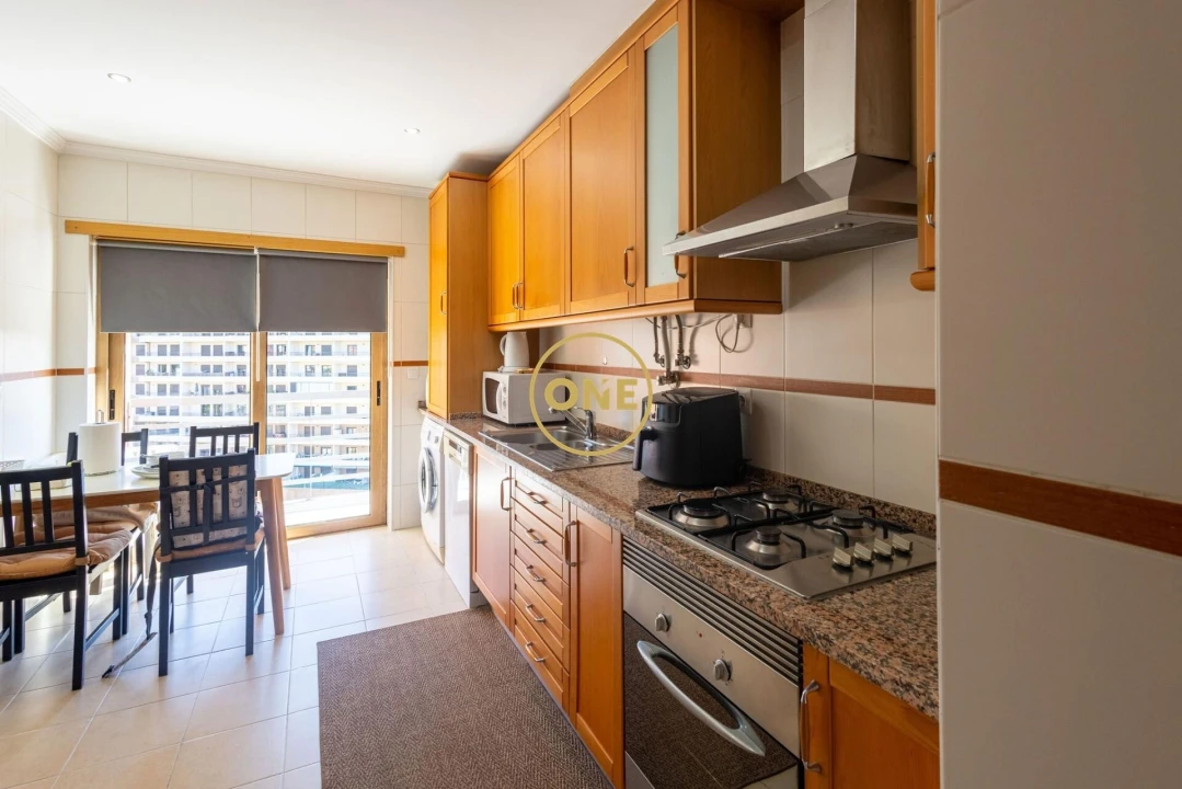 Apartamento T2 para Venda em Odivelas Foto 2