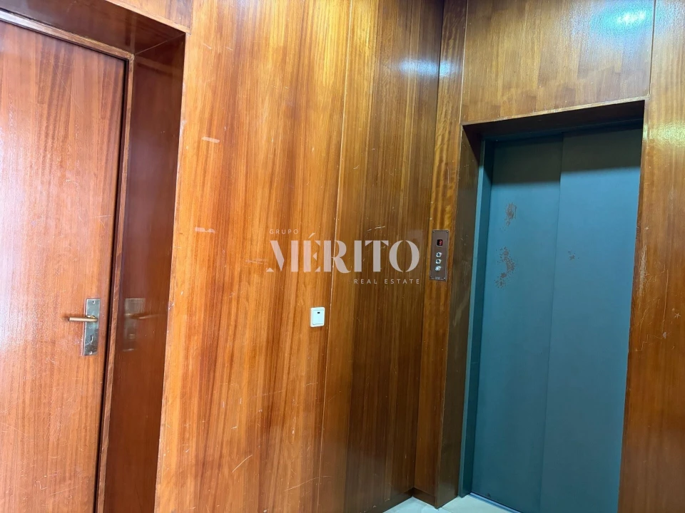 Escritório para Venda em Arcozelo Foto 15