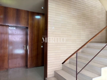 Escritório para Venda em Arcozelo