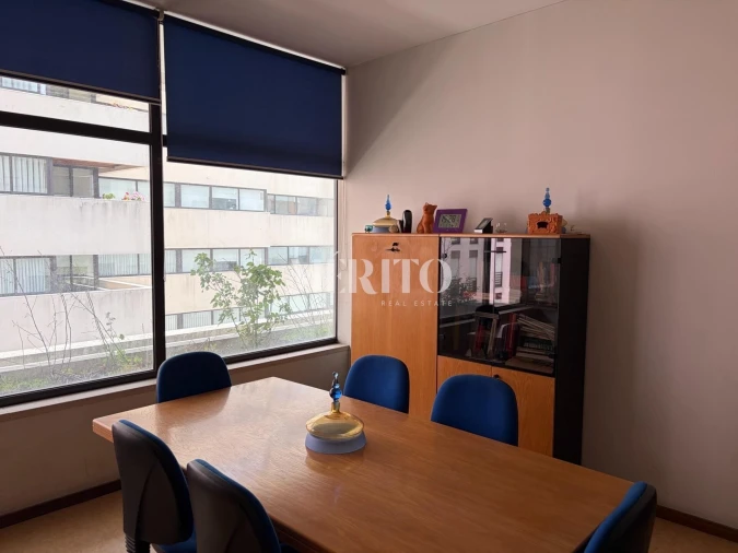 Escritório para Venda em Arcozelo Foto 3