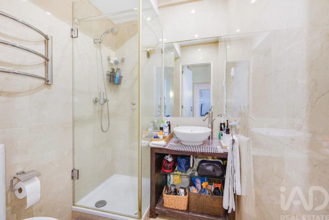 Apartamento T2 para Arrendamento em São Domingos de Benfica Foto 13