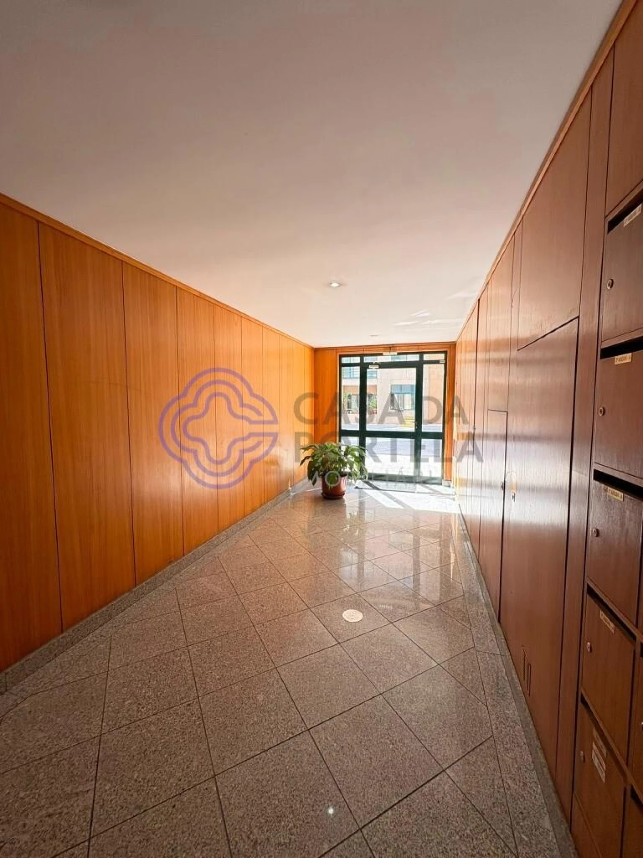 Apartamento T2 para Venda em Mafamude e Vilar do Paraíso Foto 26