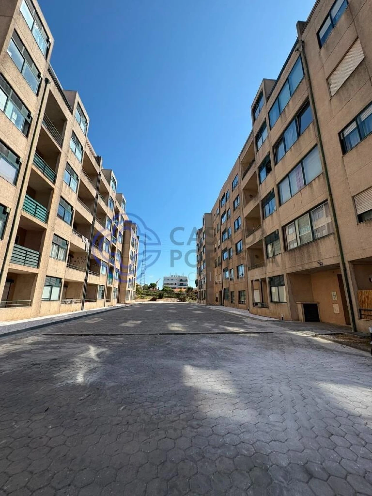 Apartamento T2 para Venda em Mafamude e Vilar do Paraíso Foto 28