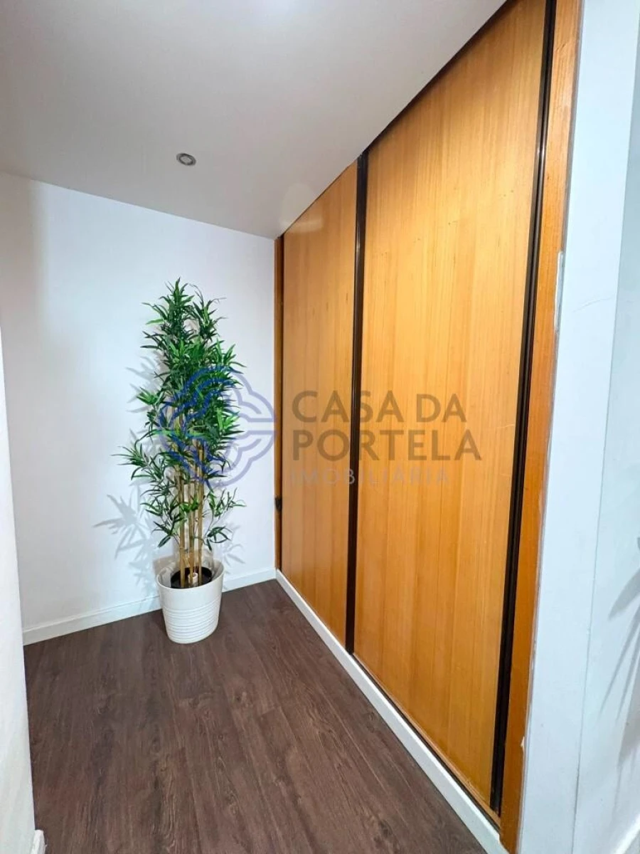 Apartamento T2 para Venda em Mafamude e Vilar do Paraíso Foto 12