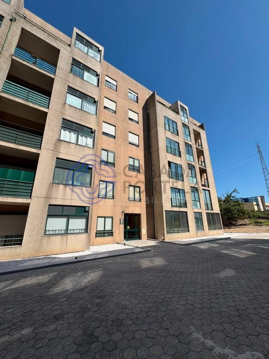 Apartamento T2 para Venda em Mafamude e Vilar do Paraíso Foto 27