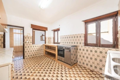 Moradia T5 para Venda em Pedrogão Pequeno