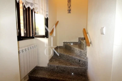 Moradia T3 para Venda em Escalos de Baixo e Mata