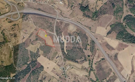 Terreno para Venda em Sé, Santa Maria e Meixedo