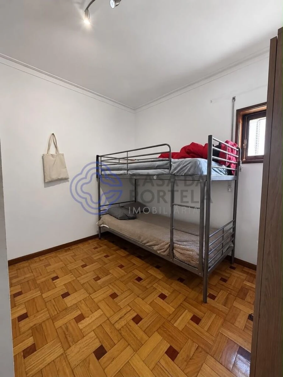 Moradia T3 para Venda em Campanhã Foto 6