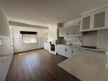 Apartamento T3 para Venda em Almeirim