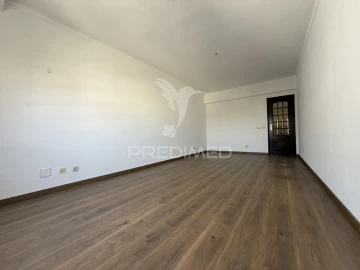 Apartamento T3 para Venda em Almeirim