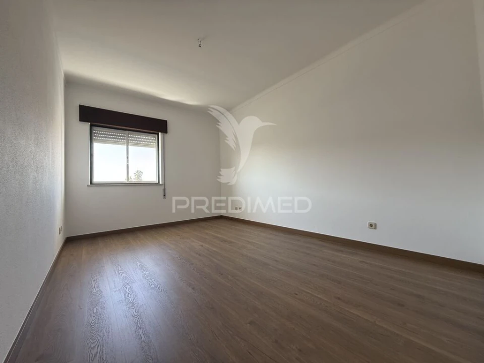 Apartamento T3 para Venda em Almeirim Foto 17