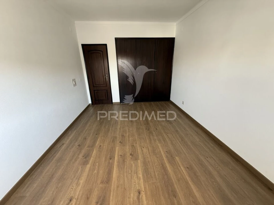 Apartamento T3 para Venda em Almeirim Foto 15