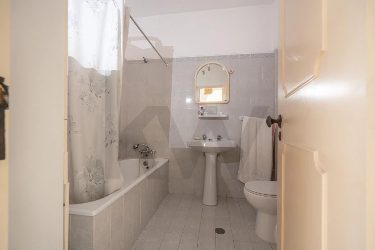 Apartamento T1 para Venda em Albufeira e Olhos de Água Foto 15