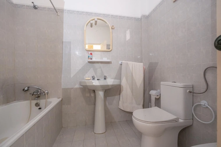 Apartamento T1 para Venda em Albufeira e Olhos de Água Foto 14