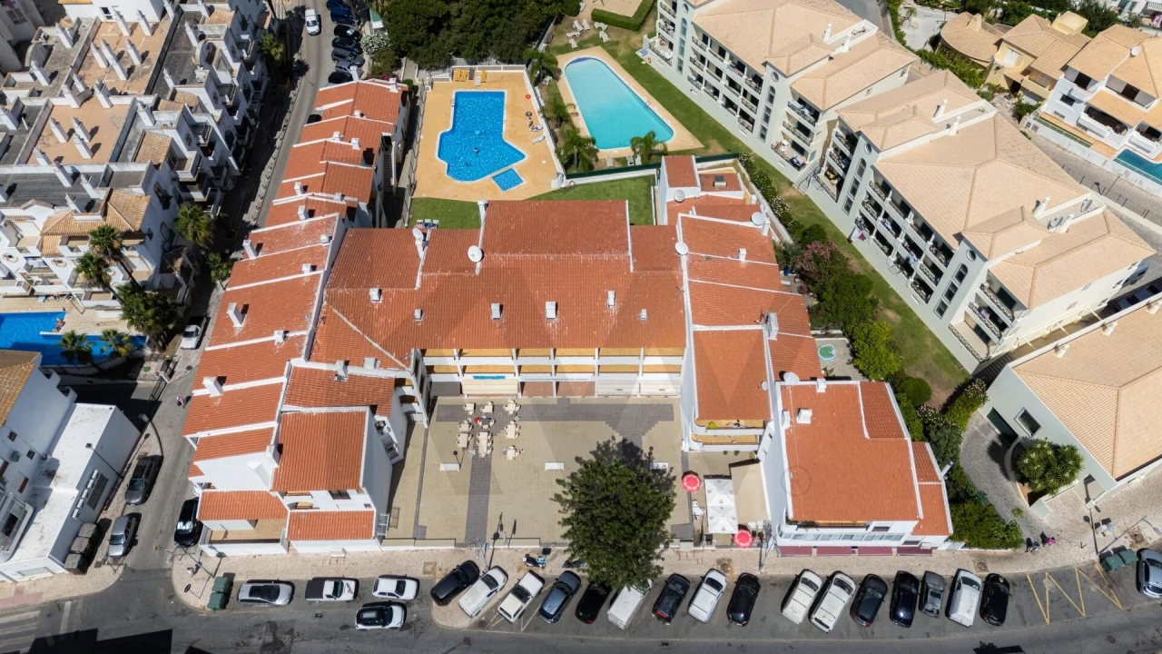 Apartamento T1 para Venda em Albufeira e Olhos de Água Foto 2