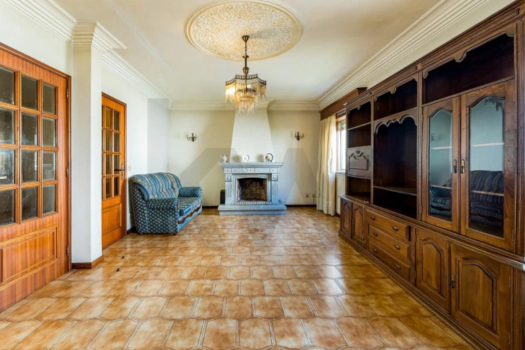 Moradia T4 para Venda em Custóias, Leça do Balio e Guifões Foto 5