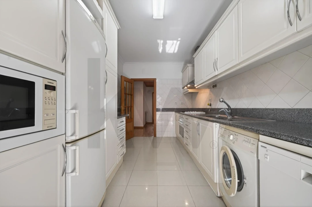 Apartamento T3 para Venda em Oeiras e São Julião da Barra, Paço de Arcos e Caxias Foto 3