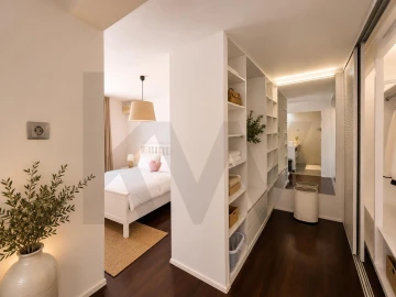 Apartamento T5 para Venda em Carcavelos e Parede
