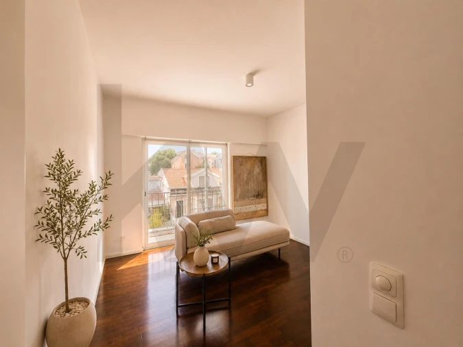 Apartamento T5 para Venda em Carcavelos e Parede Foto 7
