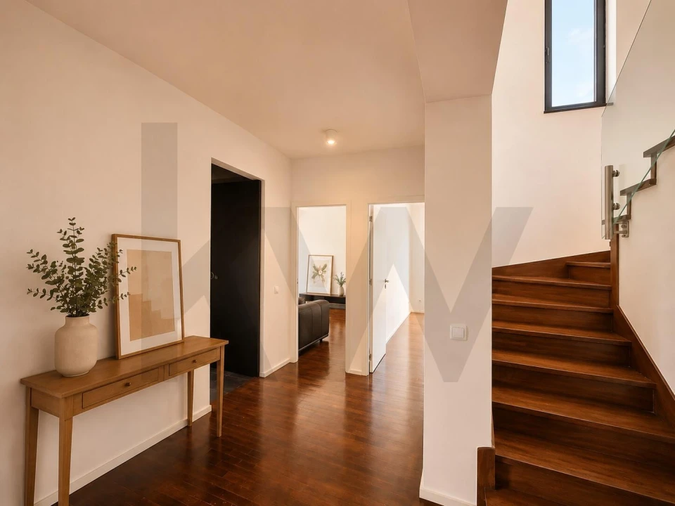 Apartamento T5 para Venda em Carcavelos e Parede Foto 6