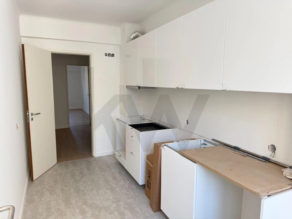 Apartamento T3 para Arrendamento em Oeiras e São Julião da Barra, Paço de Arcos e Caxias Foto 17