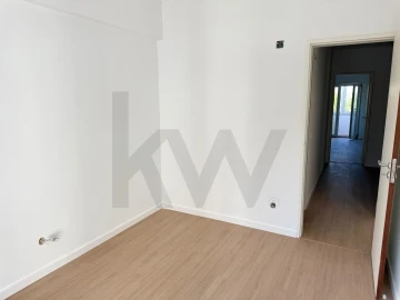 Apartamento T3 para Arrendamento em Oeiras e São Julião da Barra, Paço de Arcos e Caxias
