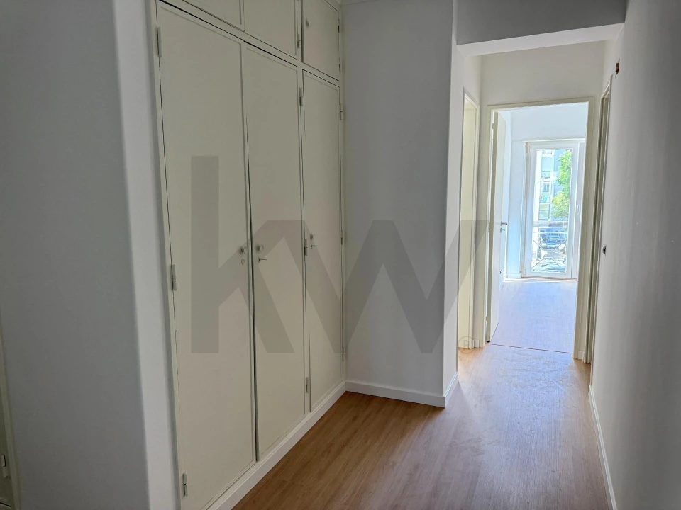 Apartamento T3 para Arrendamento em Oeiras e São Julião da Barra, Paço de Arcos e Caxias Foto 4