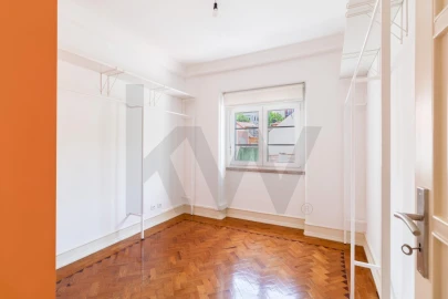 Apartamento T3 para Arrendamento em Avenidas Novas