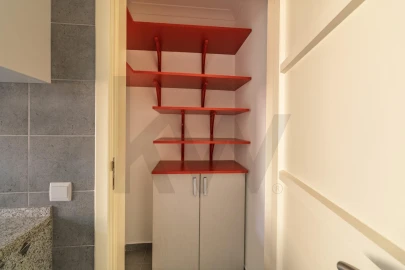 Apartamento T3 para Arrendamento em Avenidas Novas