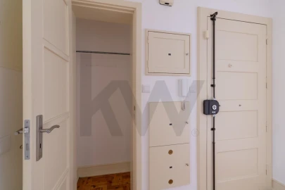 Apartamento T3 para Arrendamento em Avenidas Novas