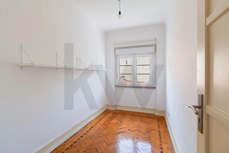 Apartamento T3 para Arrendamento em Avenidas Novas Foto 9