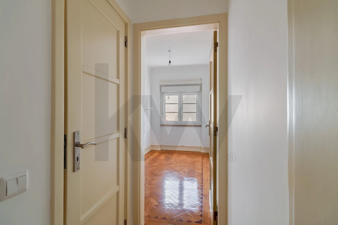 Apartamento T3 para Arrendamento em Avenidas Novas Foto 10