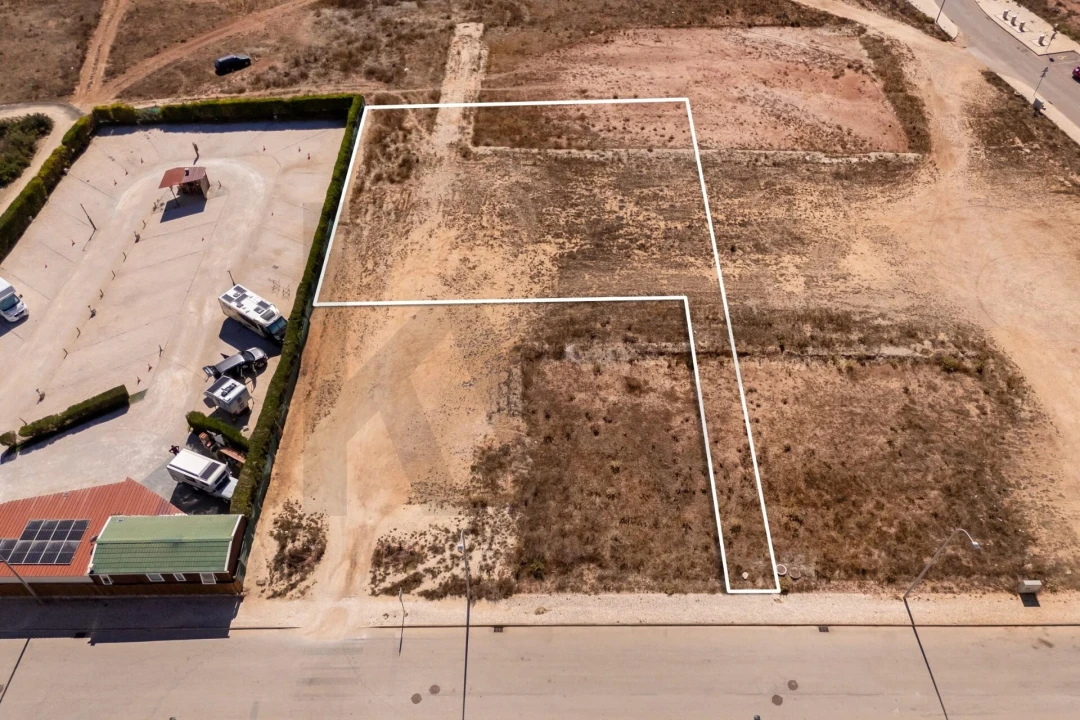 Terreno para Venda em Vila do Bispo e Raposeira Foto 5