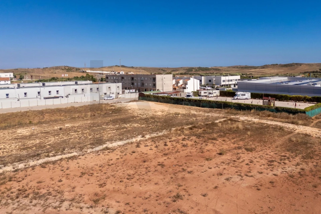 Terreno para Venda em Vila do Bispo e Raposeira Foto 6