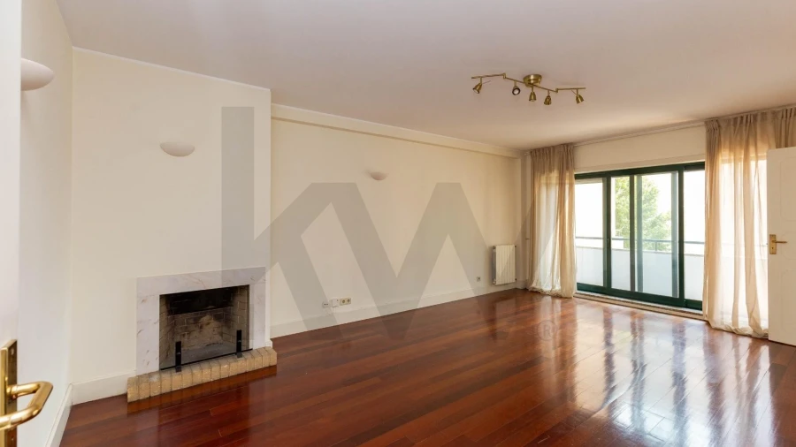 Apartamento T1 para Arrendamento em Ramalde