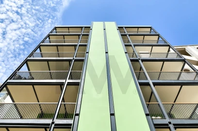 Apartamento T3 para Arrendamento em Santo António