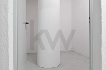Apartamento T3 para Arrendamento em Santo António