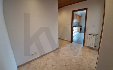 Apartamento T3 para Arrendamento em Odivelas