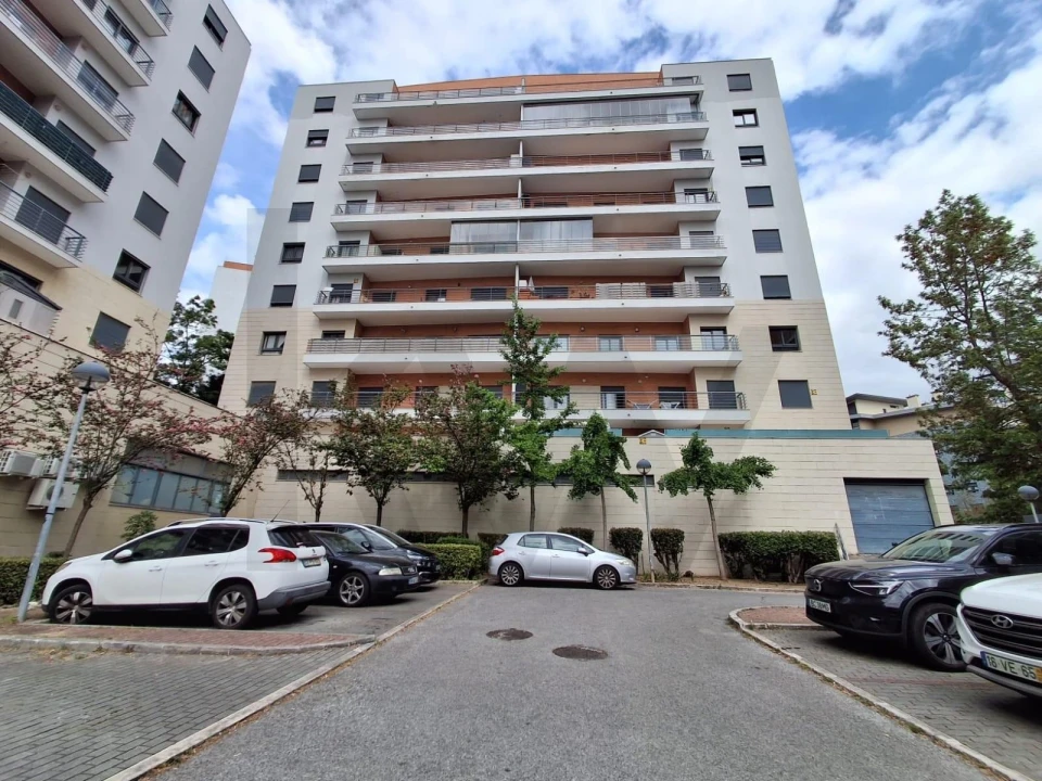 Apartamento T3 para Arrendamento em Odivelas Foto 1