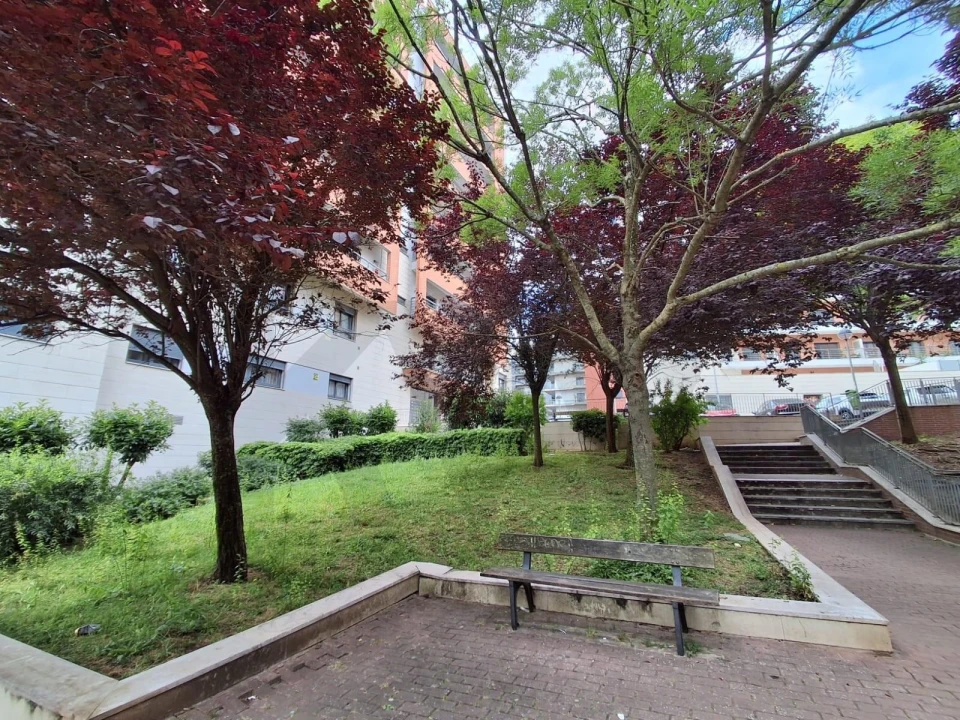 Apartamento T3 para Arrendamento em Odivelas Foto 40