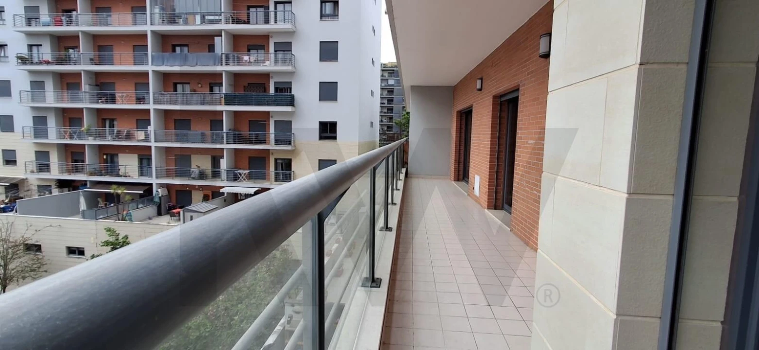 Apartamento T3 para Arrendamento em Odivelas Foto 10