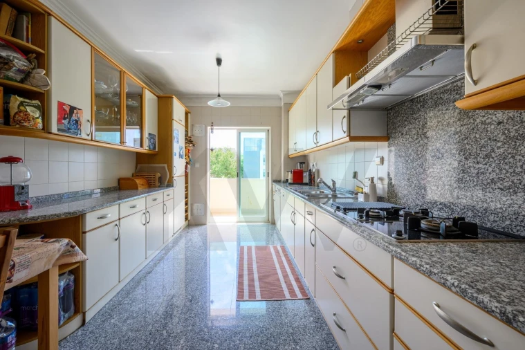 Apartamento T3 para Venda em Cascais e Estoril Foto 48