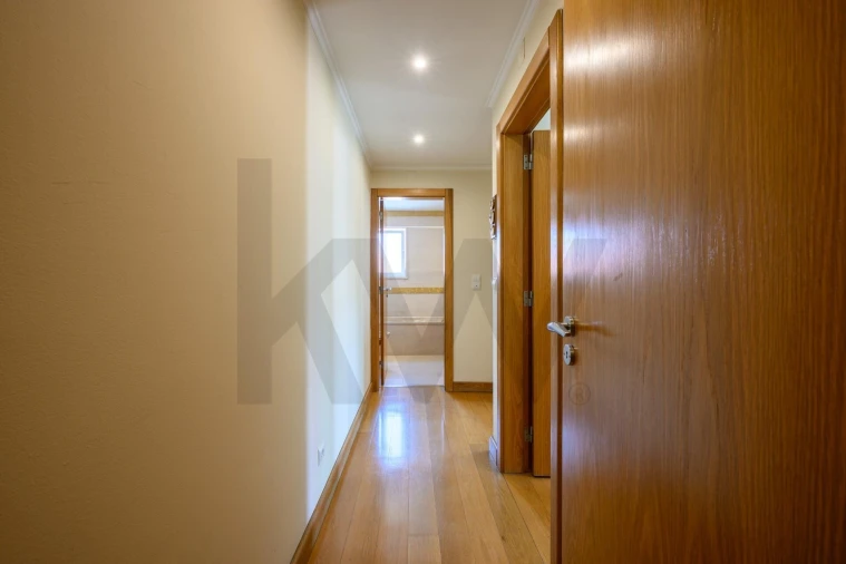 Apartamento T3 para Venda em Cascais e Estoril Foto 31