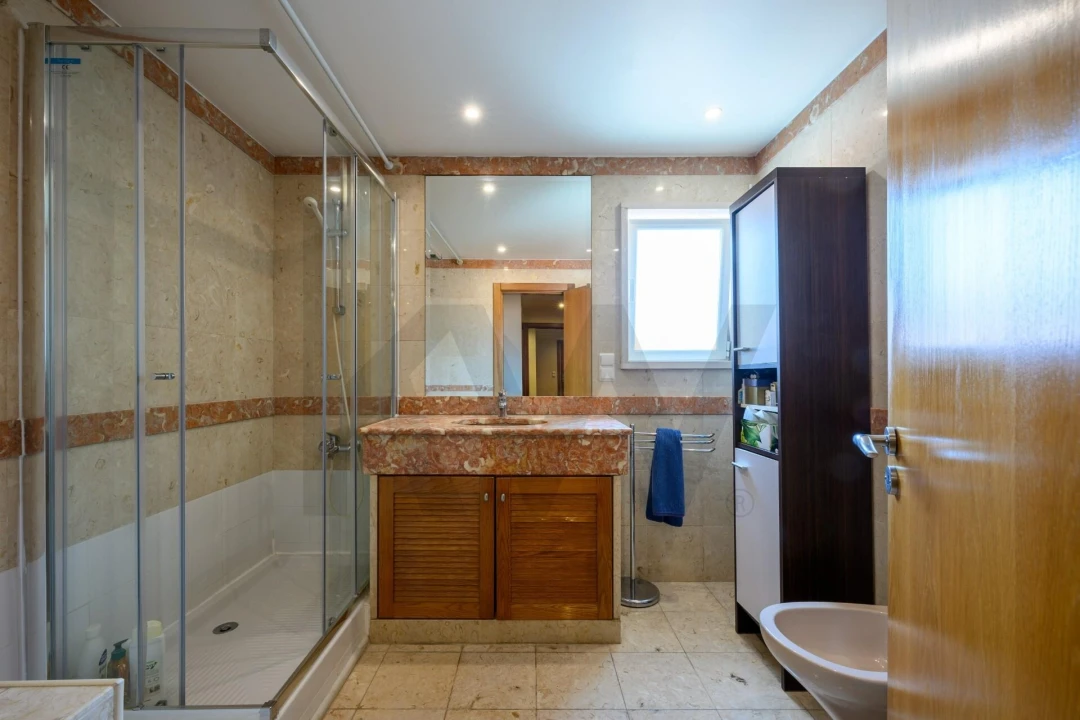 Apartamento T3 para Venda em Cascais e Estoril Foto 24