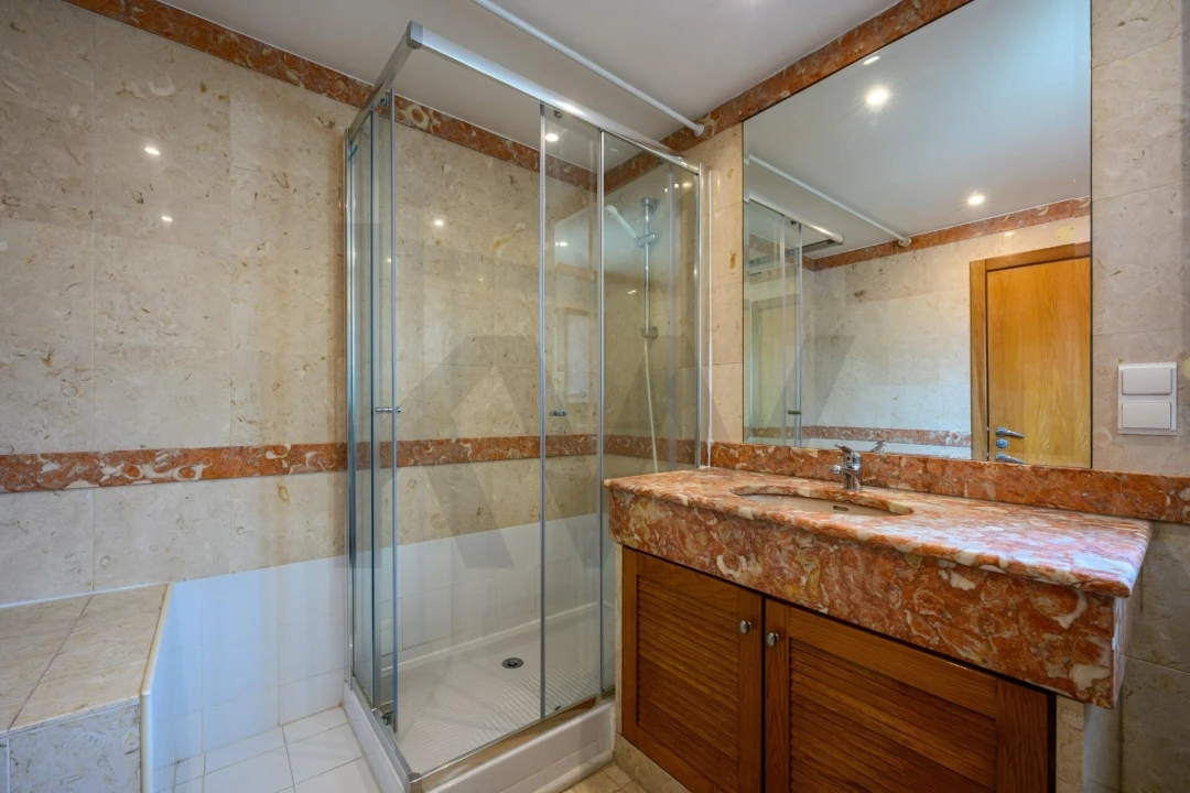 Apartamento T3 para Venda em Cascais e Estoril Foto 25