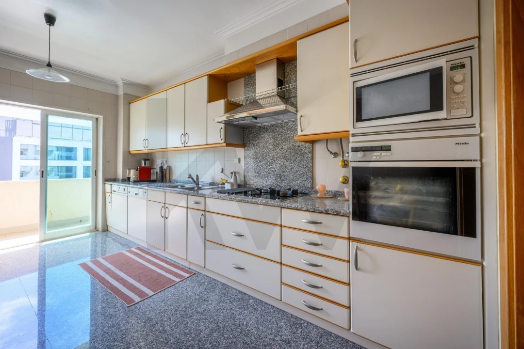 Apartamento T3 para Venda em Cascais e Estoril Foto 47